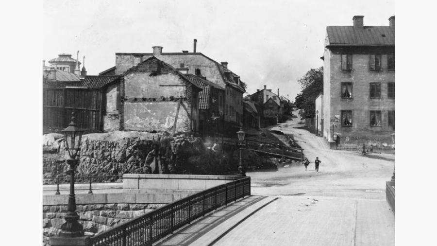 Nuvarande Gamla Lundagatan, 1889-1910. Foto: Kasper Sahlin.                 Bilden tillhör Stockholms Stadsmuseum.